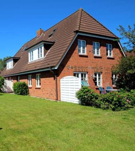 Ferienwohnungen Und Haushaelfte Friesland Midlum (Schleswig-Holstein) Exterior foto