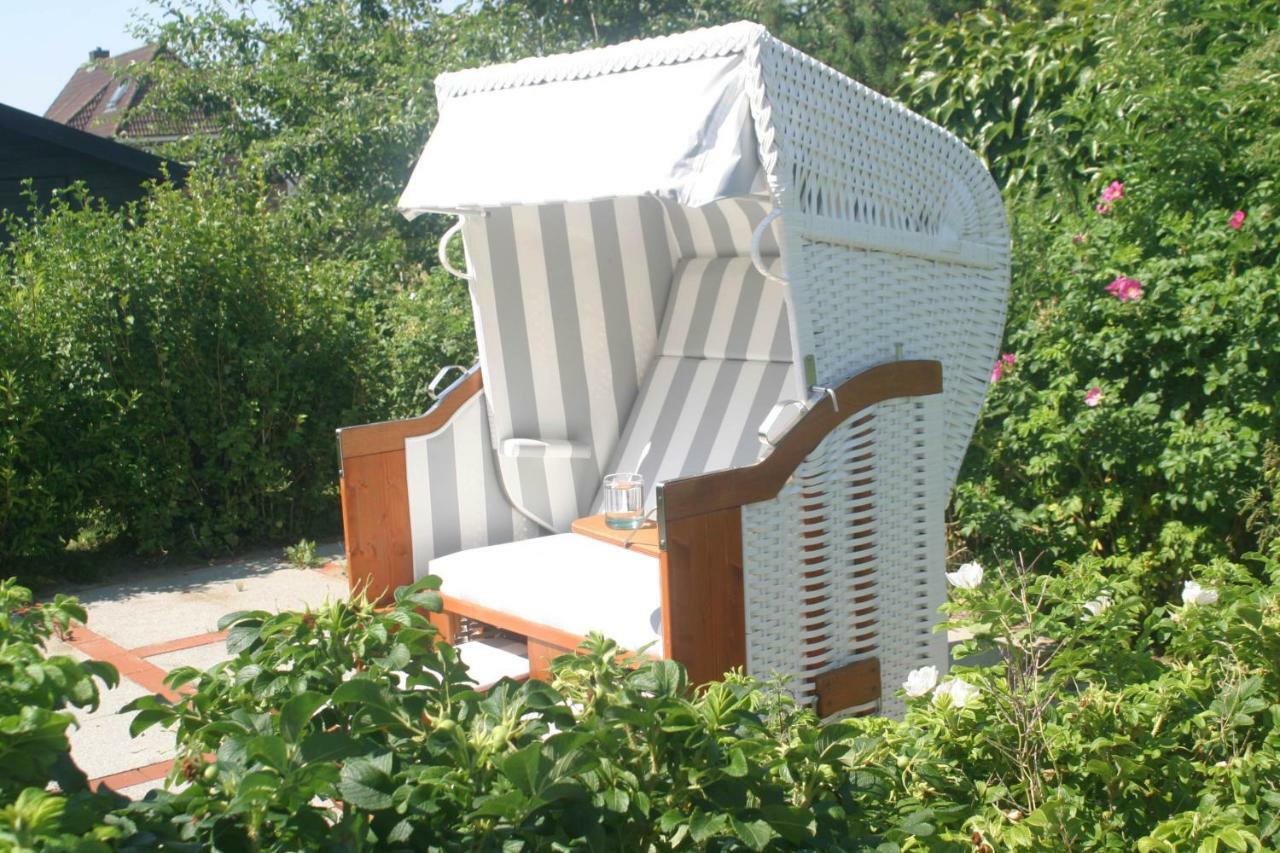 Ferienwohnungen Und Haushaelfte Friesland Midlum (Schleswig-Holstein) Exterior foto
